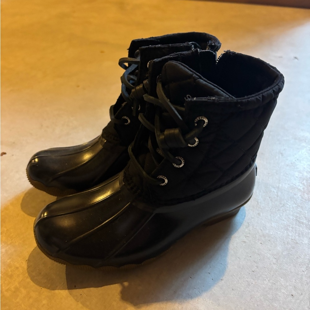 Sperry Black Quilted Lace-Up Boots
